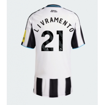 Billige Fotballdrakt Newcastle United Tino Livramento #21 Replika Hjemmedrakt Dame 2025-26 Kortermet